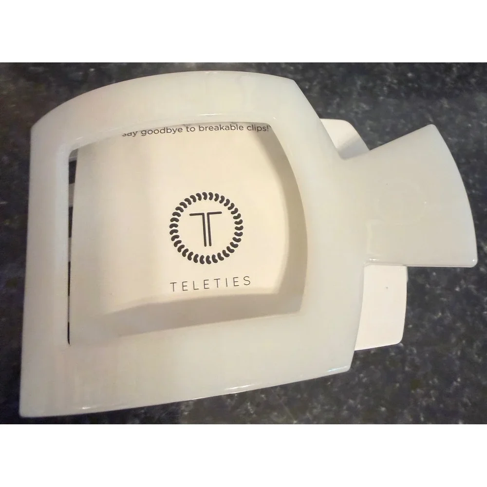 Teleties Large Flat Hair Clip Coconut White Bendable Teeth Strong Hold NWT